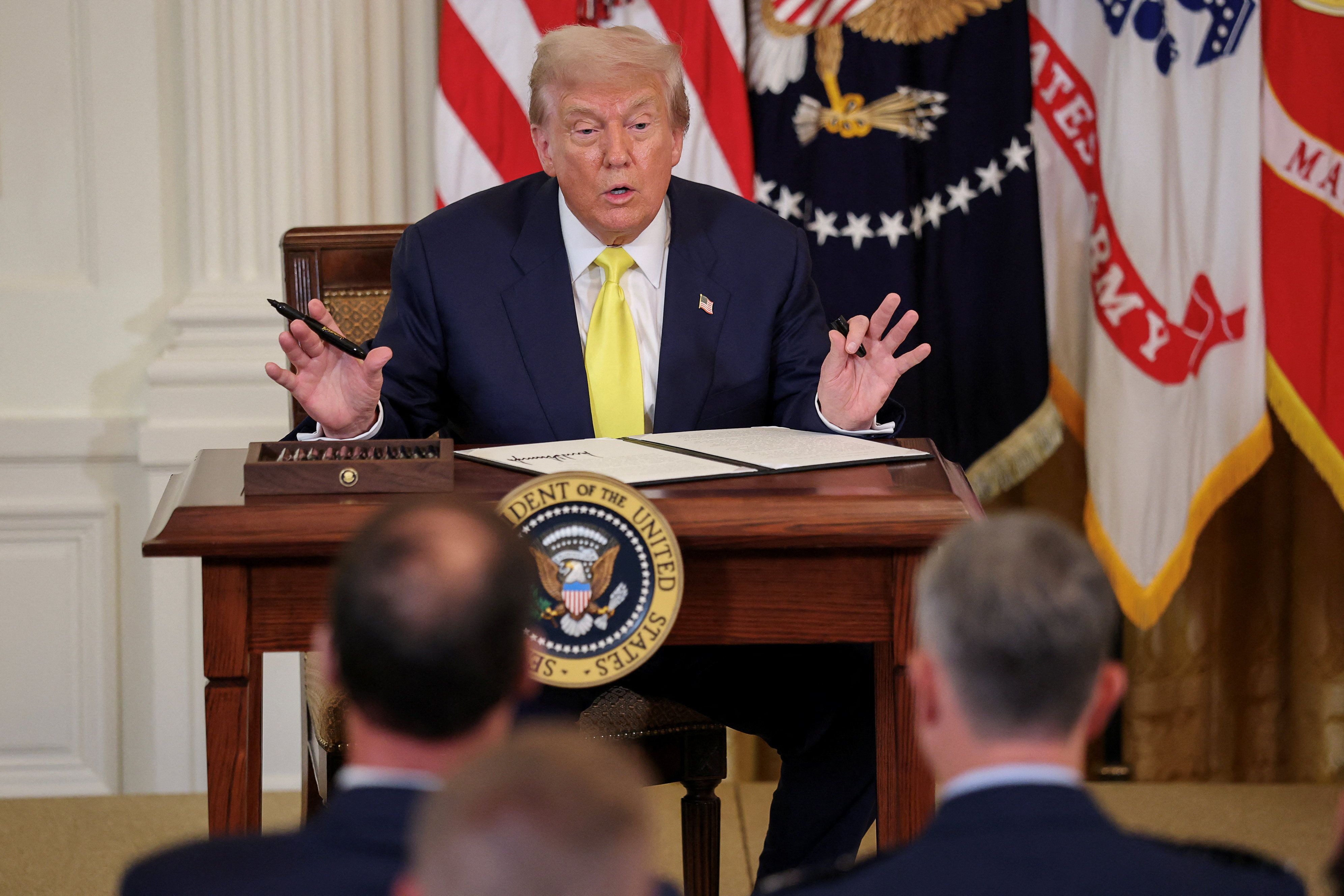 ترامپ: دیدار با رییس‌جمهوری روسیه مشروط به دیدار پوتین با زلنسکی نیست