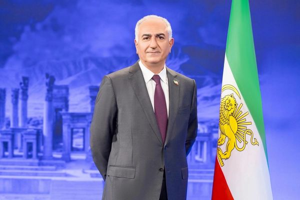 شاهزاده رضا پهلوی بر ضرورت دموکراسی سکولار و برگزاری انتخابات آزاد در ایران تاکید کرد