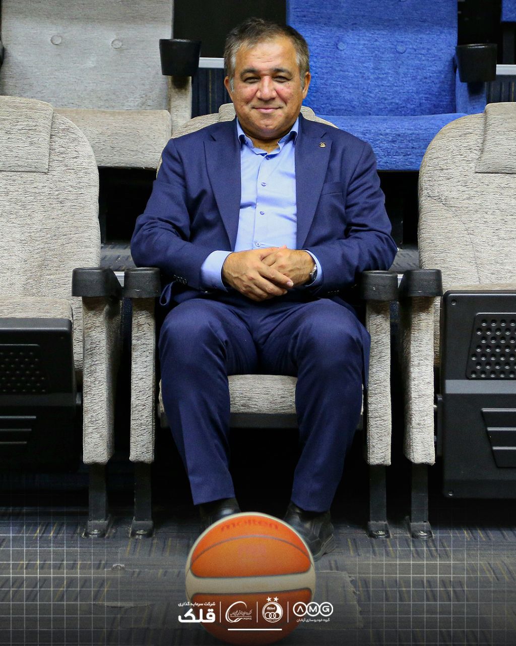 تاجرنیا بازیکنان استقلال را تهدید کرد؛ آبی‌پوشان نمی‌خواستند در نیمه دوم بازی کنند