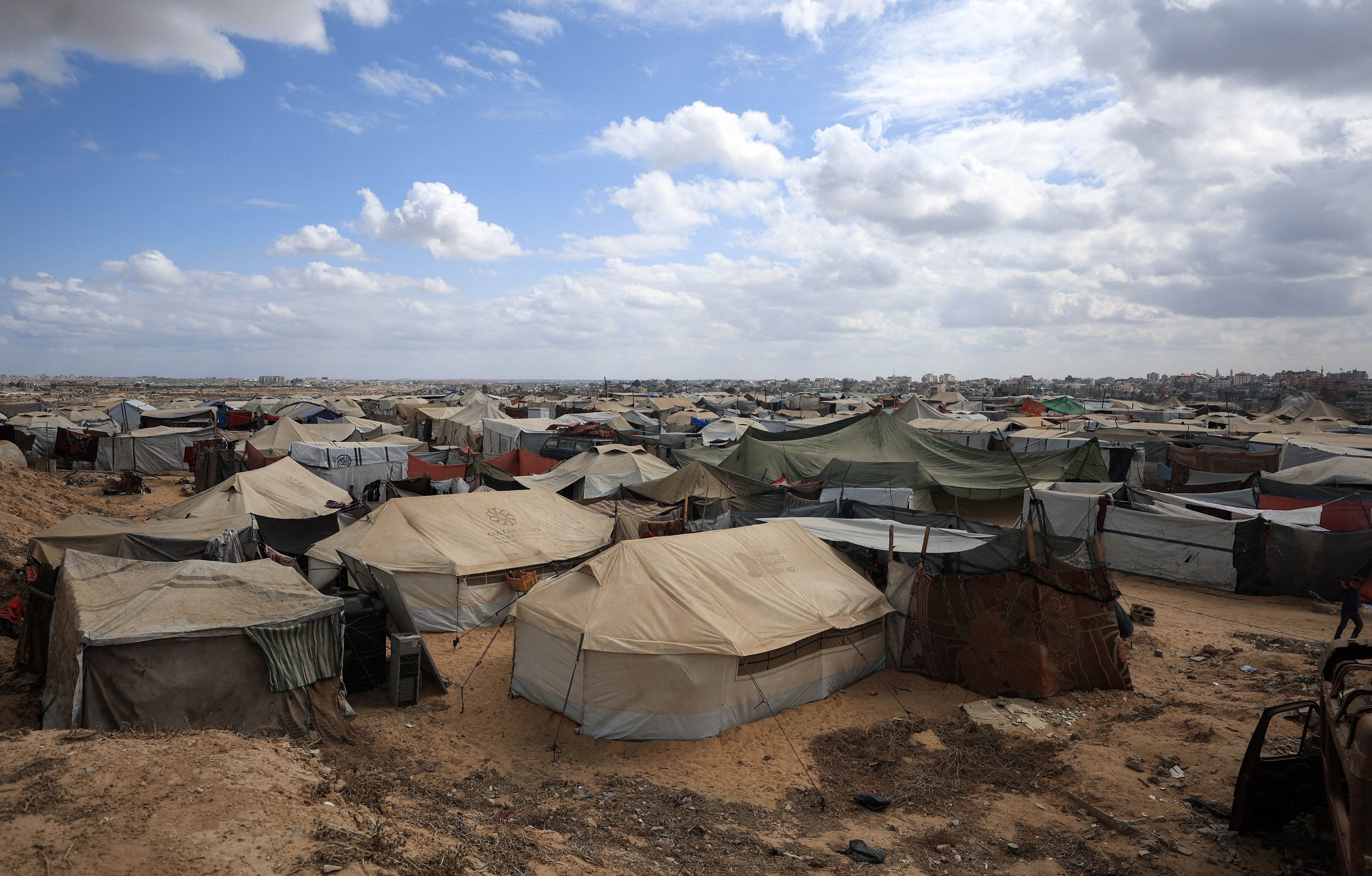 دختر اوکراینی که پدرش او را ربوده بود، پس از ۱۲ سال اسارت در غزه آزاد شد