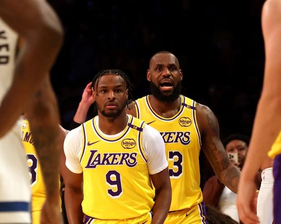 تاریخسازی پادشاه در کنار برانی؛ بیستودومین سال حضور لبران جیمز در NBA، این بار با پسرش