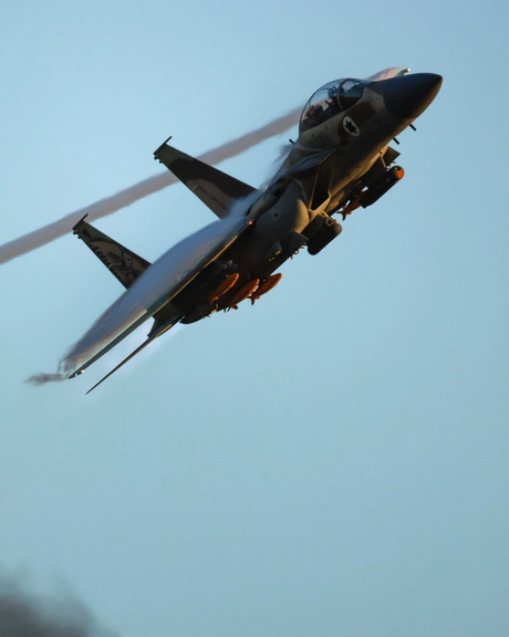 المتحدث باسم الجيش الإسرائيلي: 70 طائرة إسرائيلية استهدفت 40 موقعا في طهران خلال 24 ساعة