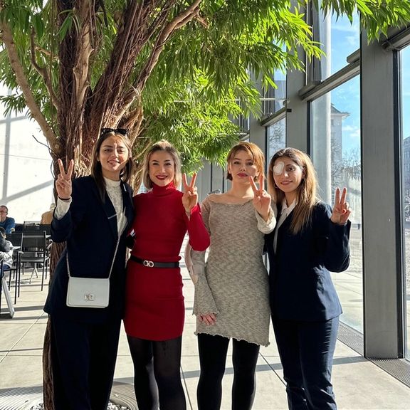 زنان آسیبدیده در خیزش انقلابی ۱۴۰۱: ما بههم گره خوردیم، دشمن اصلی ما جمهوری اسلامی است