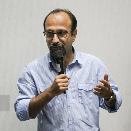 Iranian director Asghar Farhadi: People are very angry and have no hope of changing anything in the future