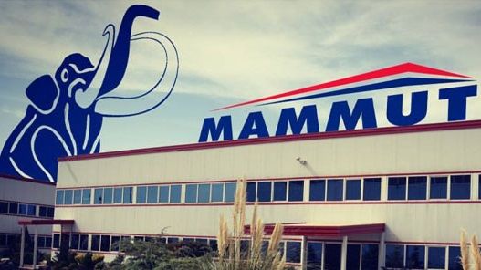 آمریکا تحریم‌ها علیه گروه صنعتی ماموت، متهم به ارتباط با برنامه موشکی ایران، را لغو کرد