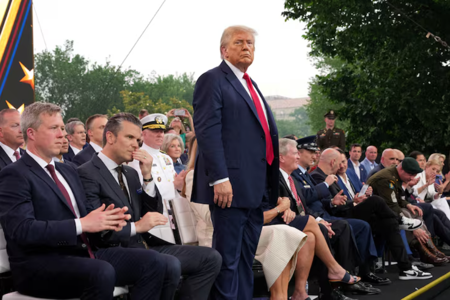 From ultimatum to pause: confusion and fear rise over Trump’s Iran signals