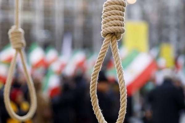 One year on, Iranian prisoners continue campaign against rising executions