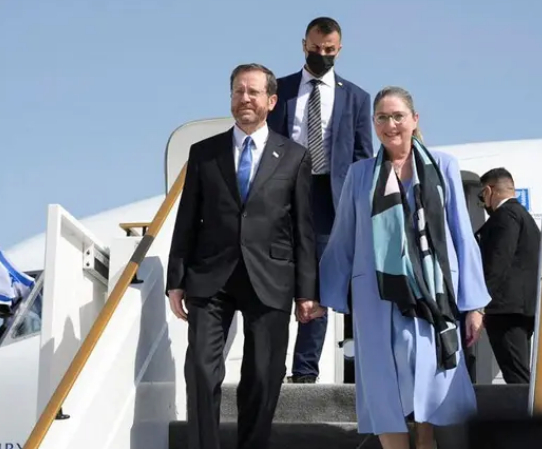 پایان سفر رییس جمهوری اسرائیل به امارات متحده عربی با اظهاراتی درباره ایران