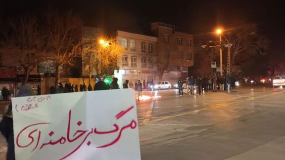 تایمز اسرائیل: کمک خارجی تنها امید مردم ایران برای نجات است