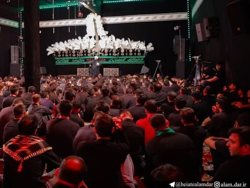 بهرغم هشدارها درباره کرونا، وزارت بهداشت مجوز عزاداری «فاطمیه» در اماکن مسقف را صادر کرد