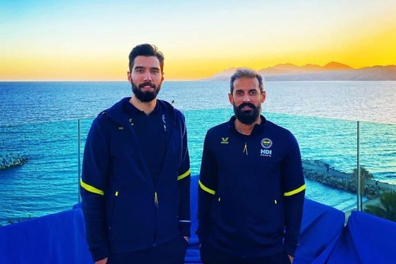 موسوی، کاپیتان تیم ملی والیبال: معروف عاشق سرمربیگری تیم ملی است اما بهتر است نیاید