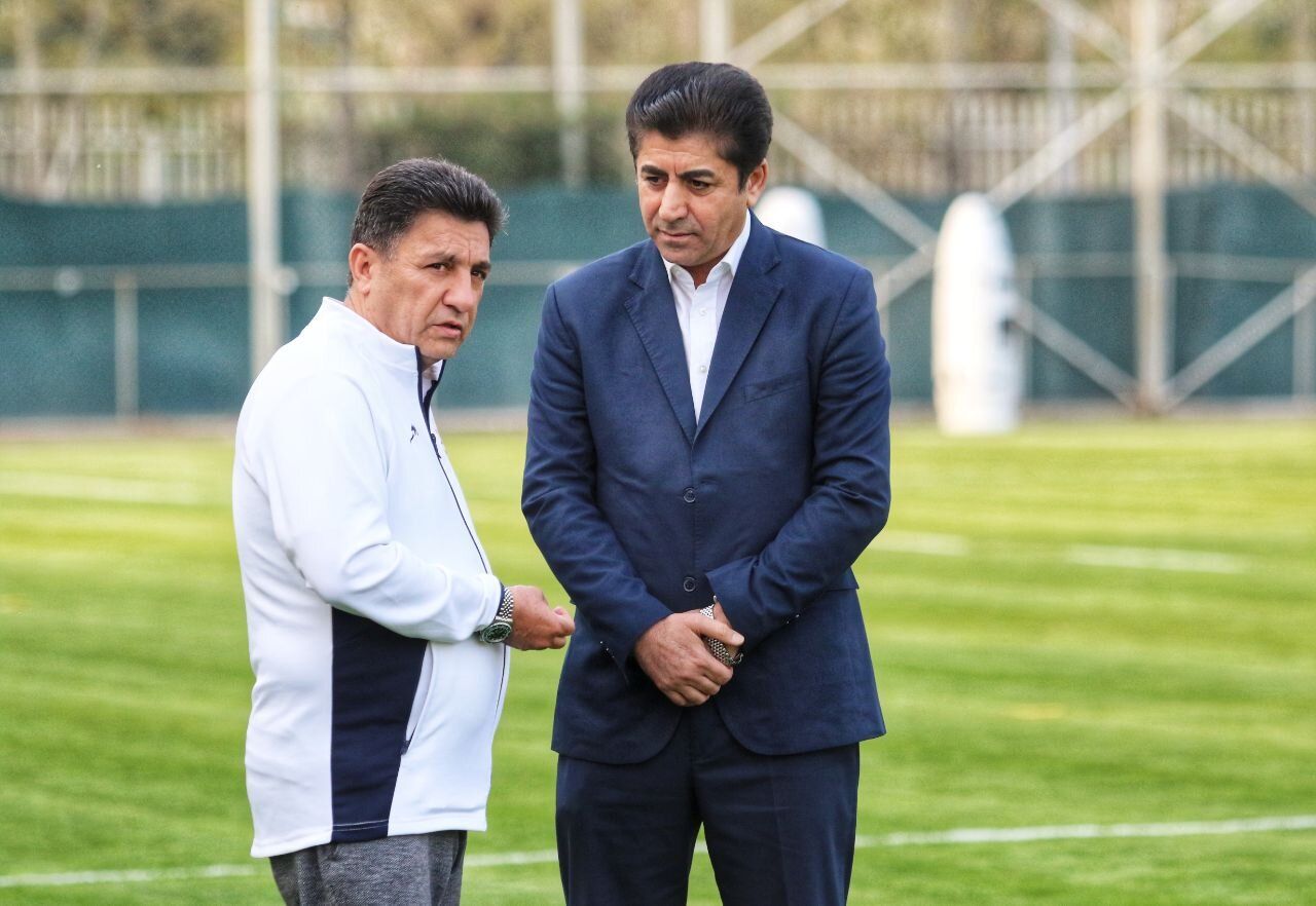ممبینی: انتظار داریم قلعه‌نویی تیم ملی را قهرمان یا فینالیست آسیا کند