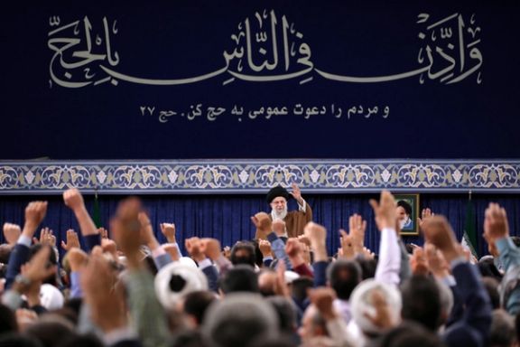 Khamenei Sets Anti-US, Anti-Israeli Agenda for Haj Pilgrims