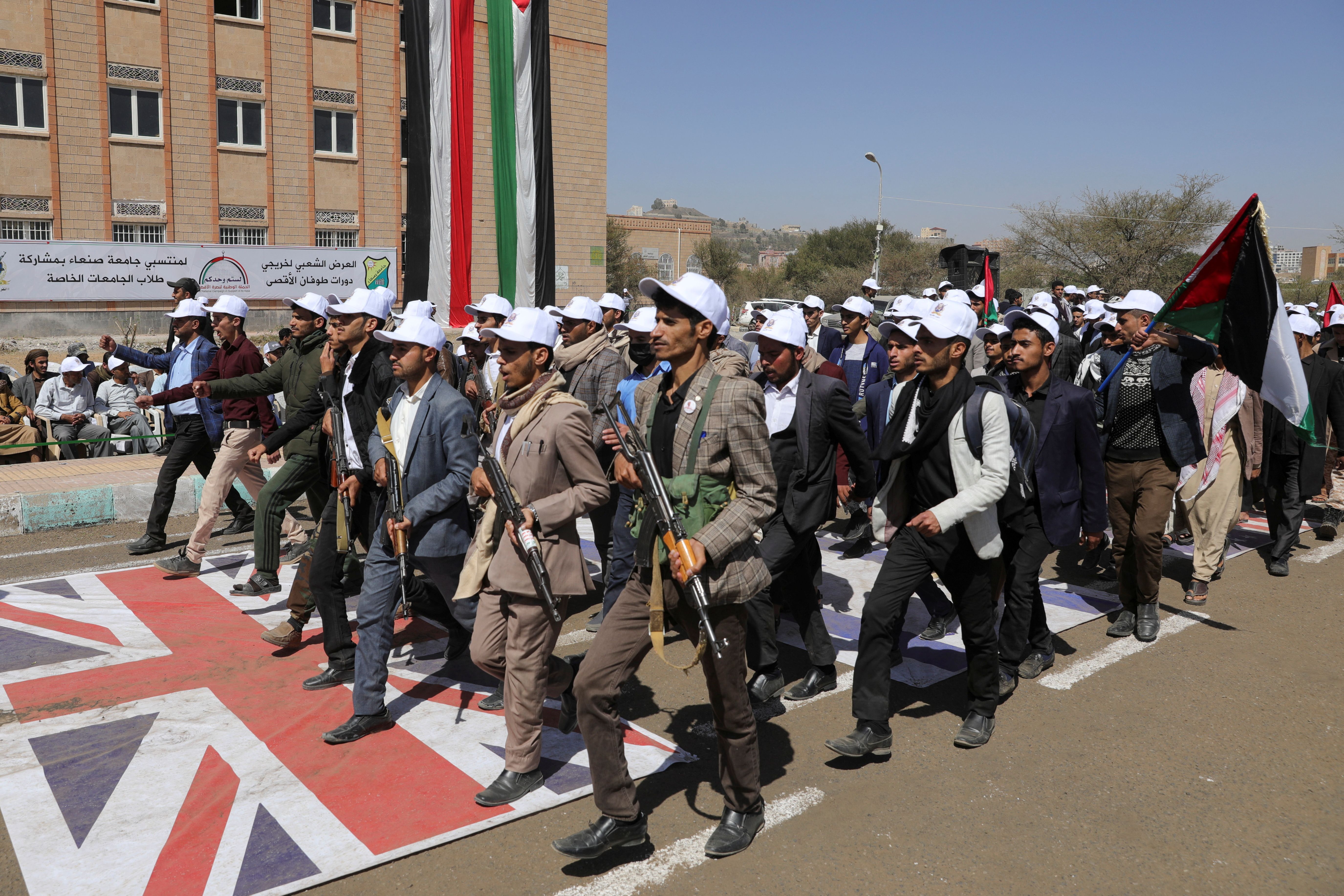 US And UK Issue New Sanctions For Iran’s Militants Abroad