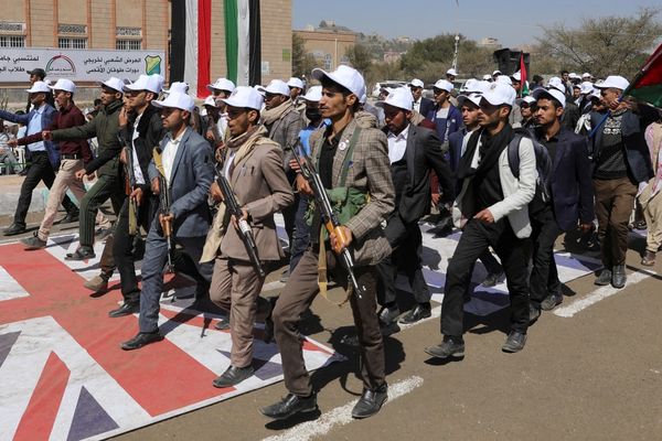 US And UK Issue New Sanctions For Iran’s Militants Abroad