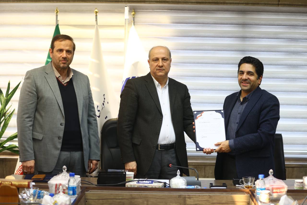 حسین طلا برکنار شد؛ سرداری که قرارداد ۲ هزار میلیاردی آزادی را به سپاه داد