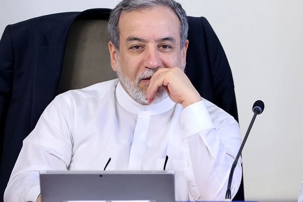 عباس عراقچی: انتظار هرگونه رفتار تهاجمی از سوی اسرائیل را داریم