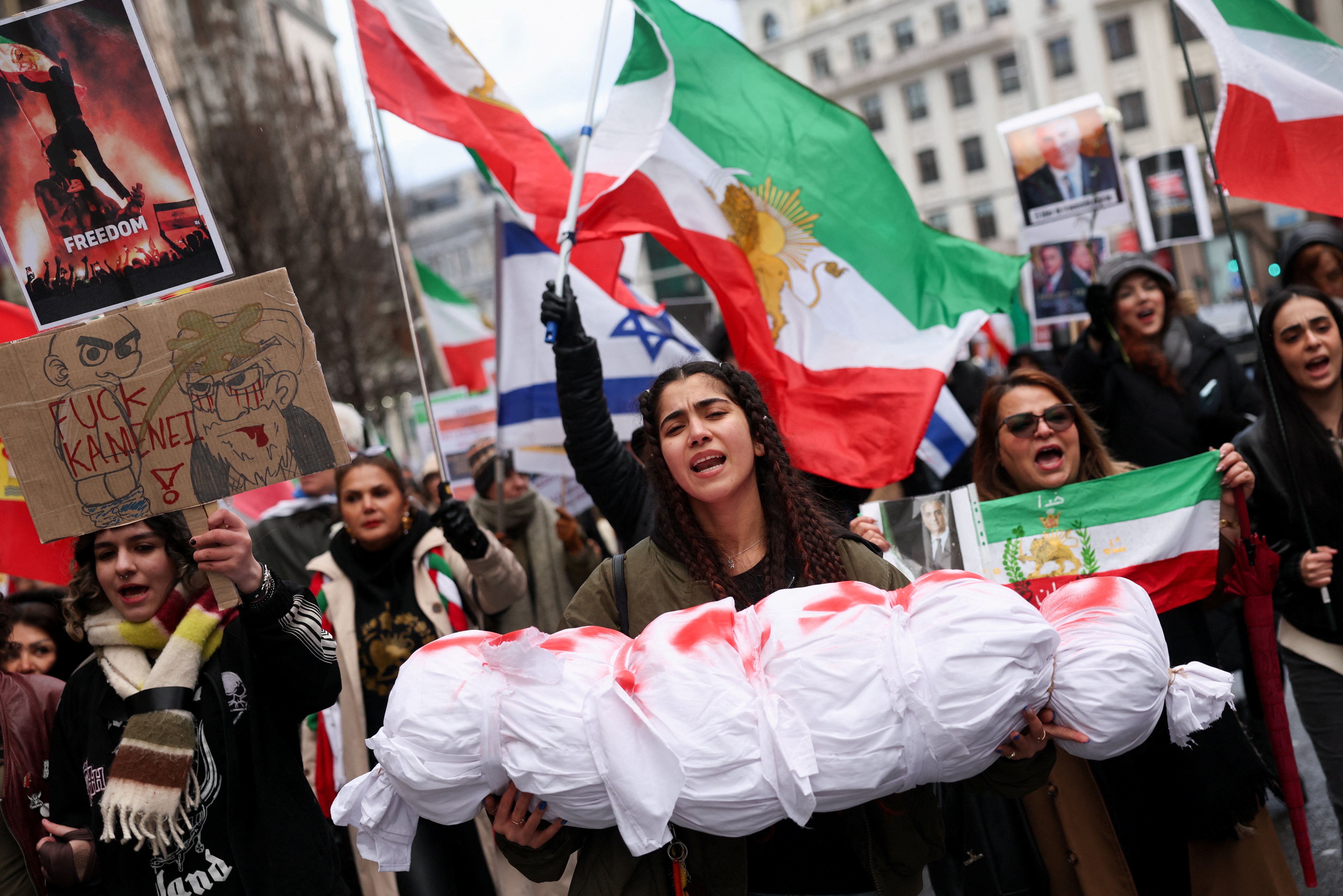 بیانیه دوم ایران‌اینترنشنال: کشتار گسترده معترضان با توافق همه نهادهای حکومتی انجام شد