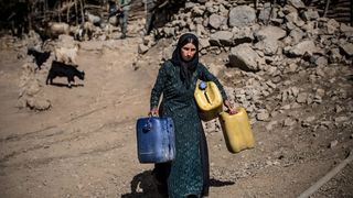 Iran’s President Promises Free Electricity, Gas, Water Amid Crisis