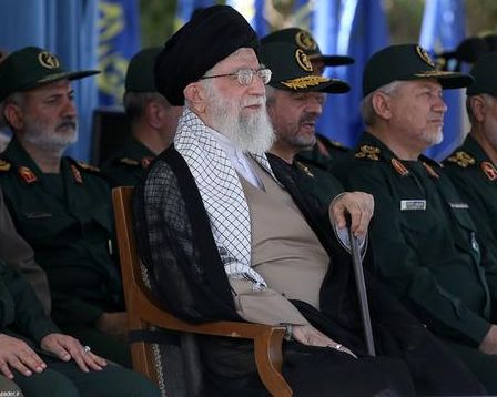 عضو کنگره آمریکا: آیتاللهها باید هشدار ترامپ را به خاطر بیاورند