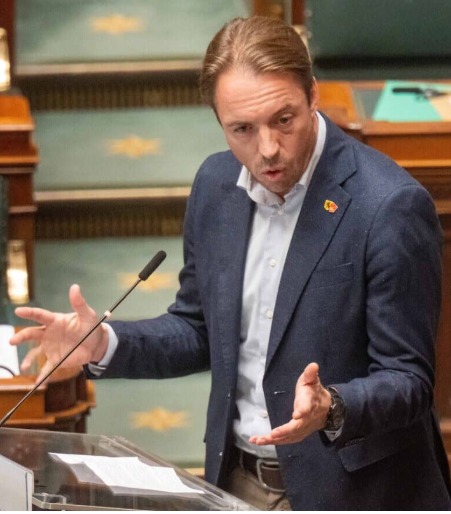 نماینده پارلمان بلژیک: عوامل سپاه و حامیان رژیم و خانواده‌‌هایشان از بلژیک اخراج شوند