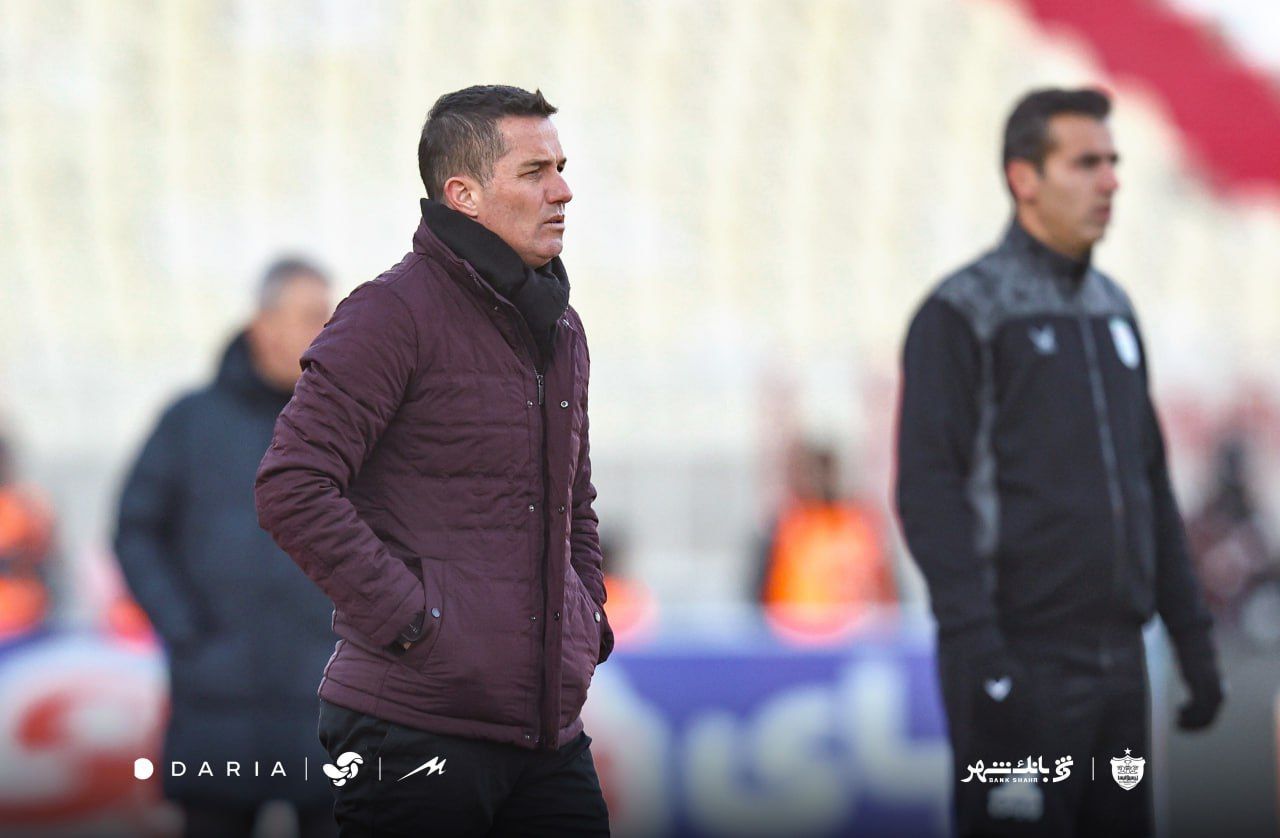 آپشن ۱۳ میلیارد تومانی قرارداد اوسمار با شکست و حذف پرسپولیس برابر تراکتور از بین رفت