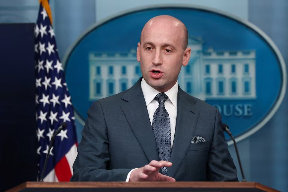 ترامپ: استیون میلر یکی از نامزدهای اصلی برای سمت مشاور امنیت ملی است