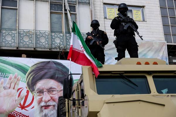 ترامپ: کسی را برای جایگزینی خامنهای در نظر دارم