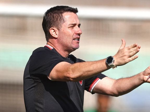 اوسمار ویرا، سرمربی پرسپولیس: از بردن شمسآذر خوشحالیم، از فردا هم به دربی فکر میکنیم