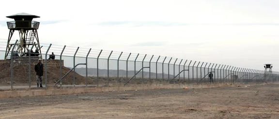 A general view shows the Natanz uranium enrichment facility in Natanz, about 322km (200 miles) south of Tehran March 9, 2006.