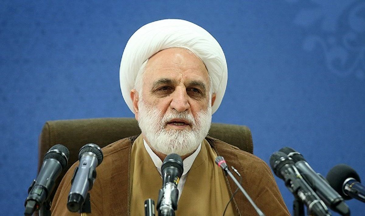 Iran will act firmly against those spreading fear and despair, chief justice says
