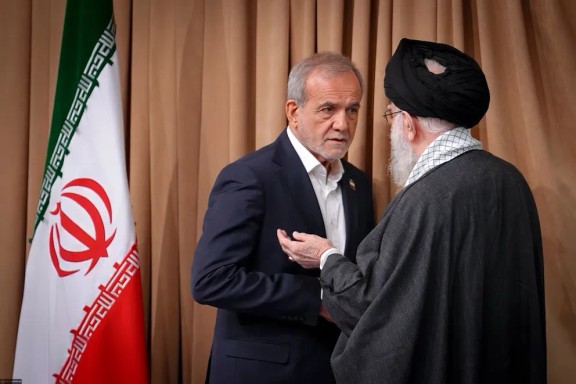 Iran's President Masoud Pezeshkian (left) and Supreme Leader Ali Khamenei