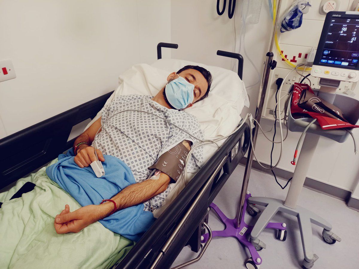 وحید بهشتی پس از بستری شدن در اثر ضعف جسمانی، بر از سرگیری اعتصاب غذای خود تاکید کرد