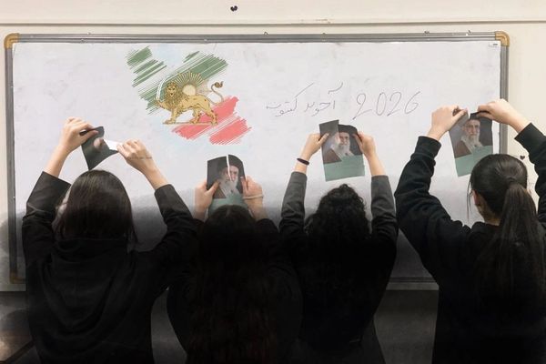 برلماني إيراني: نحو 28% من معتقلي الاحتجاجات دون سن العشرين