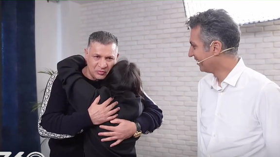 حمله به علی دایی و عادل فردوسیپور به دلیل پوشش اختیاری «نورا دایی» در فوتبال۳۶۰