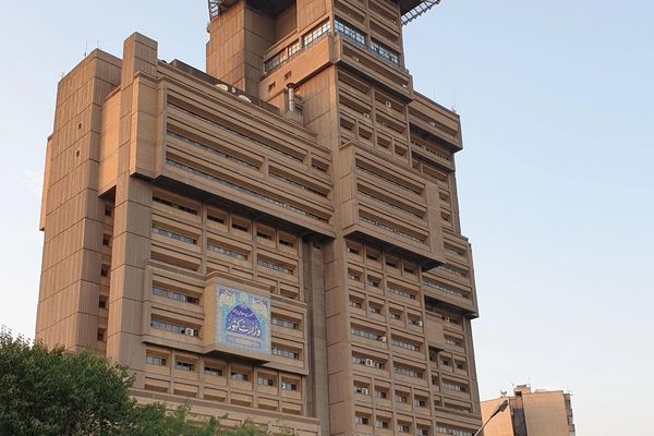 Officials say Interior Ministry's pro-vote texts lower Iran turnout