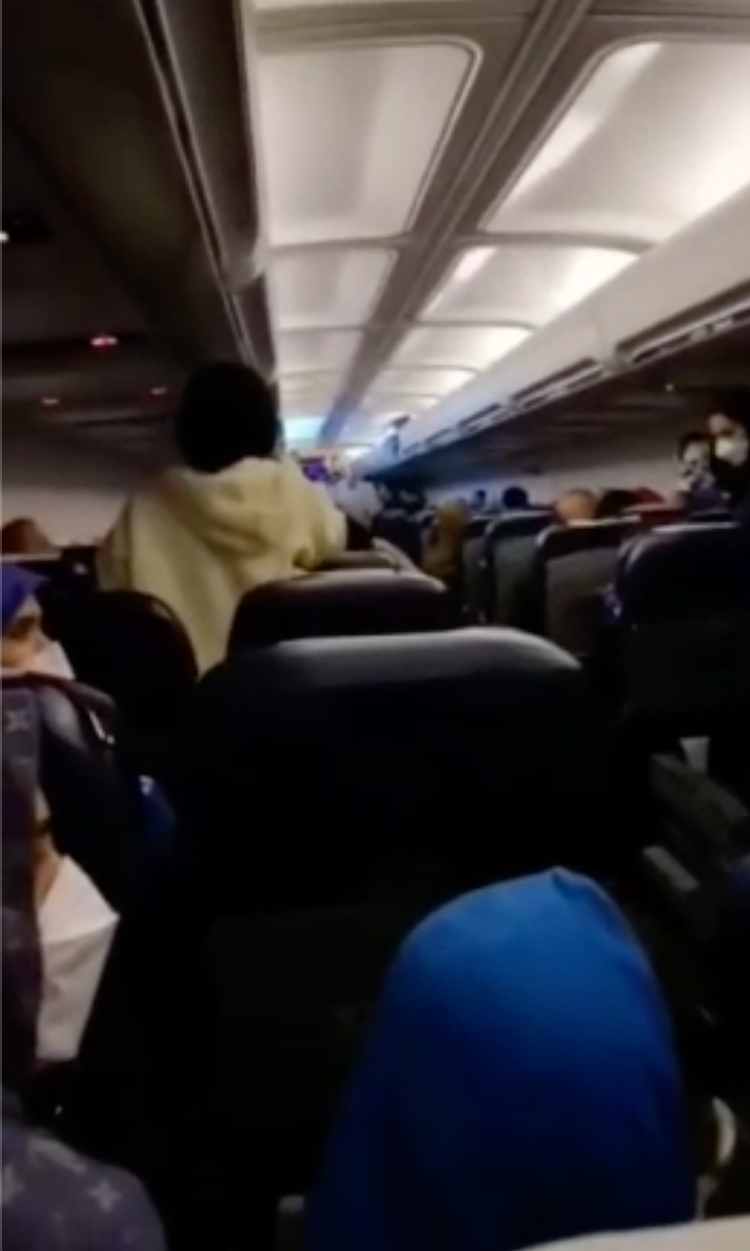 شرکت هواپیمایی وارش: خلبان پرواز کیش‌-تهران از عمد هواپیما را تکان نداده بود
