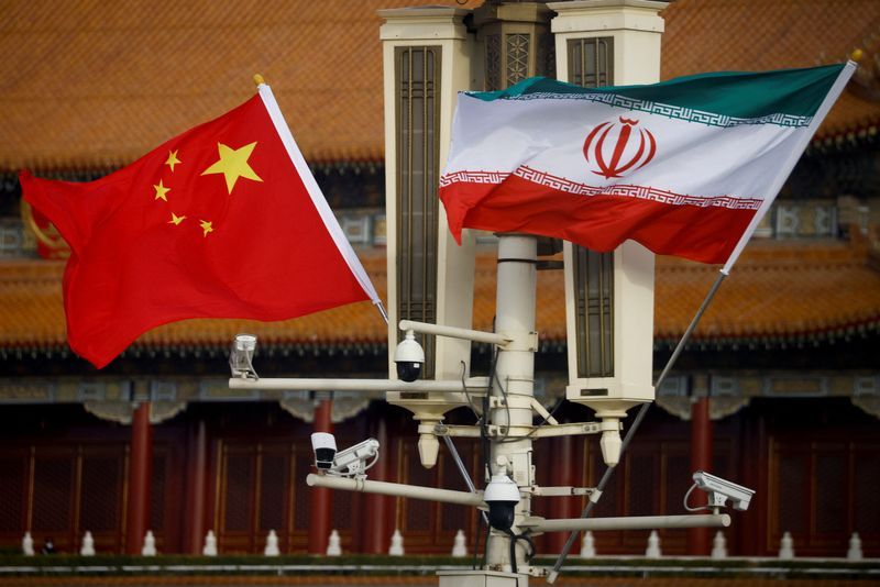 نیویورکتایمز: شرکتهای چینی برای فروش مخفیانه سلاح به ایران برنامهریزی کردهاند