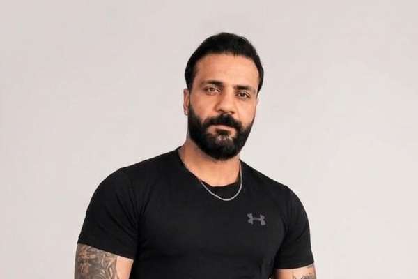 صدور حکم اعدام برای محسن تکش به اتهام محاربه