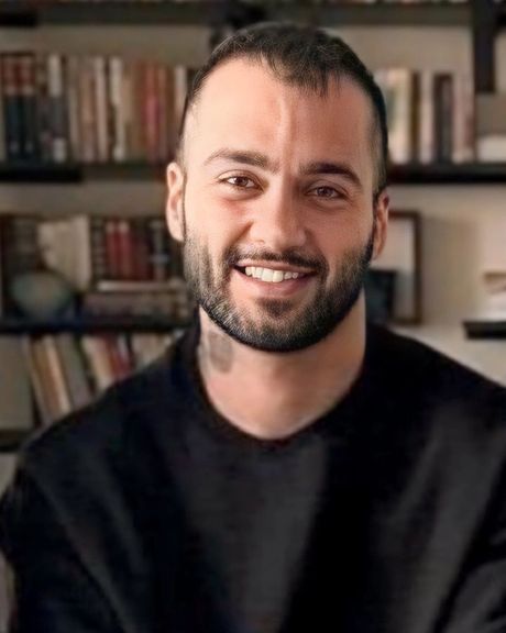 جمعی از اهالی موسیقی ایران: به اتهام اعتراضی مصلحانه برای توماج صالحی حکم اعدام میدهند