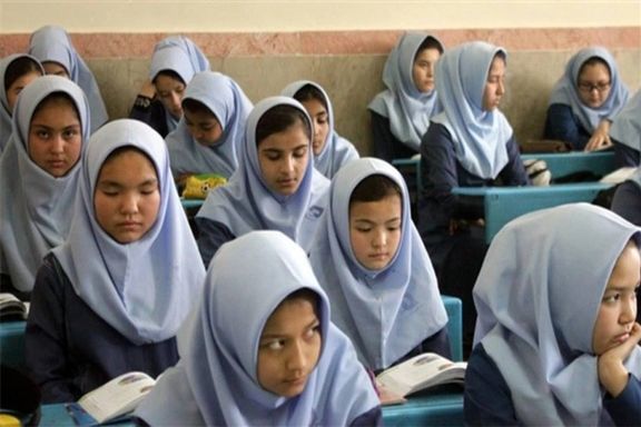 گزارش فرهیختگان از مهدیشهر: دانشآموزان اتباع حق تحصیل در رشتههای ریاضی و تجربی را ندارند