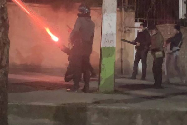 پیام مخاطب: بوی خون در بیمارستانها پیچیده و اجساد روی هم انباشته شده