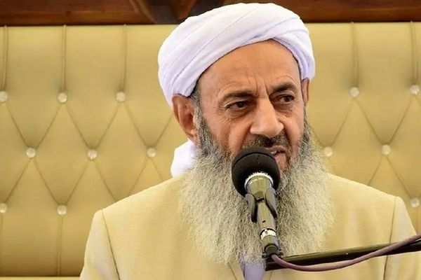 إمام أهل السنة في إيران: على العالم اتخاذ قرار عادل بشأن الصراع الإسرائيلي الفلسطيني