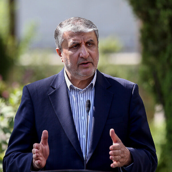 رئيس منظمة الطاقة الذرية الإيرانية: أي ضغط لتفتيش المنشآت النووية "غير مقبول"