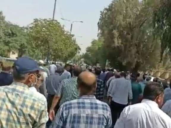 A ohoto from social media showing retirees protesting on Tuesday