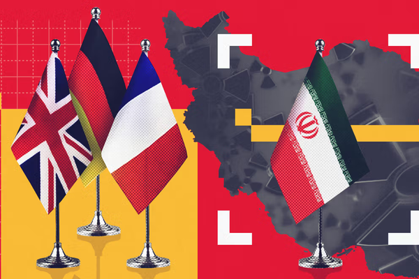 بعد تحذيرات غروسي.. ممثلو إيران والوكالة الدولية للطاقة الذرية يتفاوضون مجددًا في فيينا