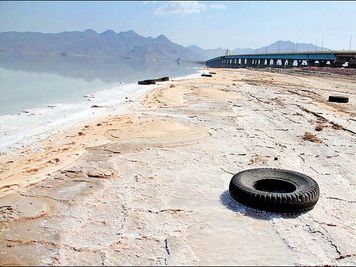 خبرگزاری تسنیم: فقط ۱۰ درصد از دریاچه ارومیه باقی مانده است