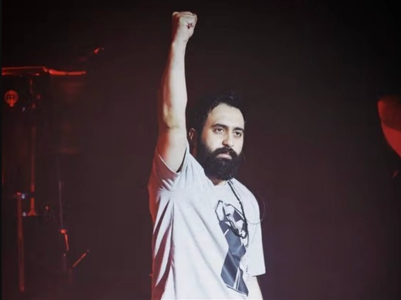 مهدی یراحی: سرکوب اعتصاب کامیونداران تنها آتش خشم مردم را شعلهورتر میکند