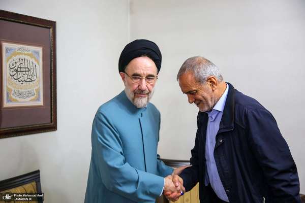 Pezeshkian condemns restrictions on ex-president Khatami