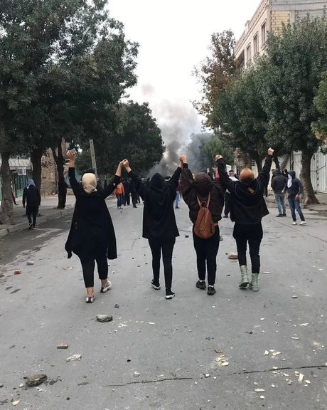 سازمان حقوق بشر ایران: حداقل ۳۷۸تن از جمله ۴۷ کودک در قیام علیه جمهوری اسلامی کشته شدهاند